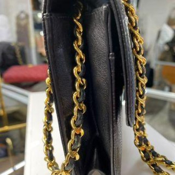 Chanel Caviar Timeless CC Wallet on chain - Picture 6 of 8
